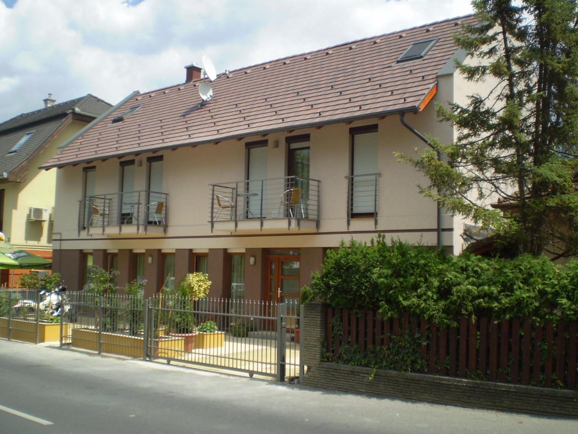 Mary Apartmanhaz Heviz Ngoại thất bức ảnh