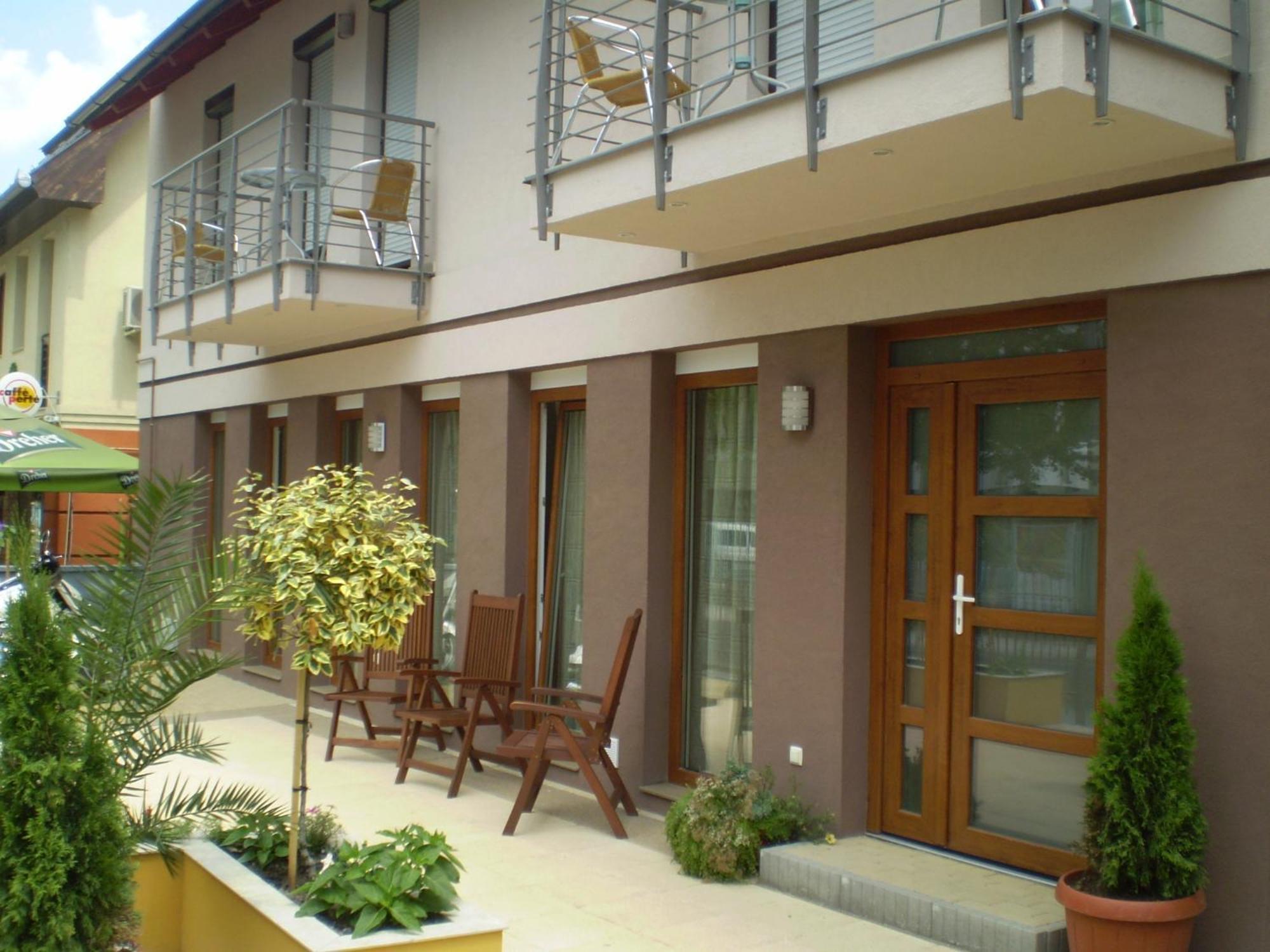 Mary Apartmanhaz Heviz Ngoại thất bức ảnh