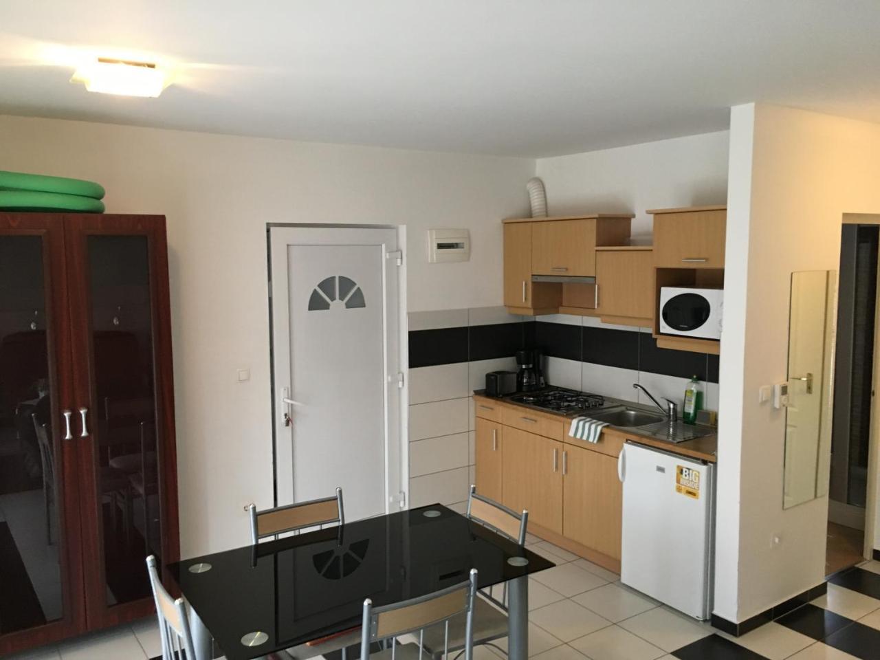 Mary Apartmanhaz Heviz Ngoại thất bức ảnh